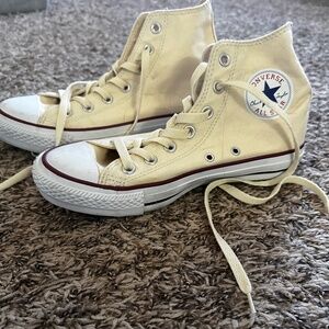 Converse High tops EUC